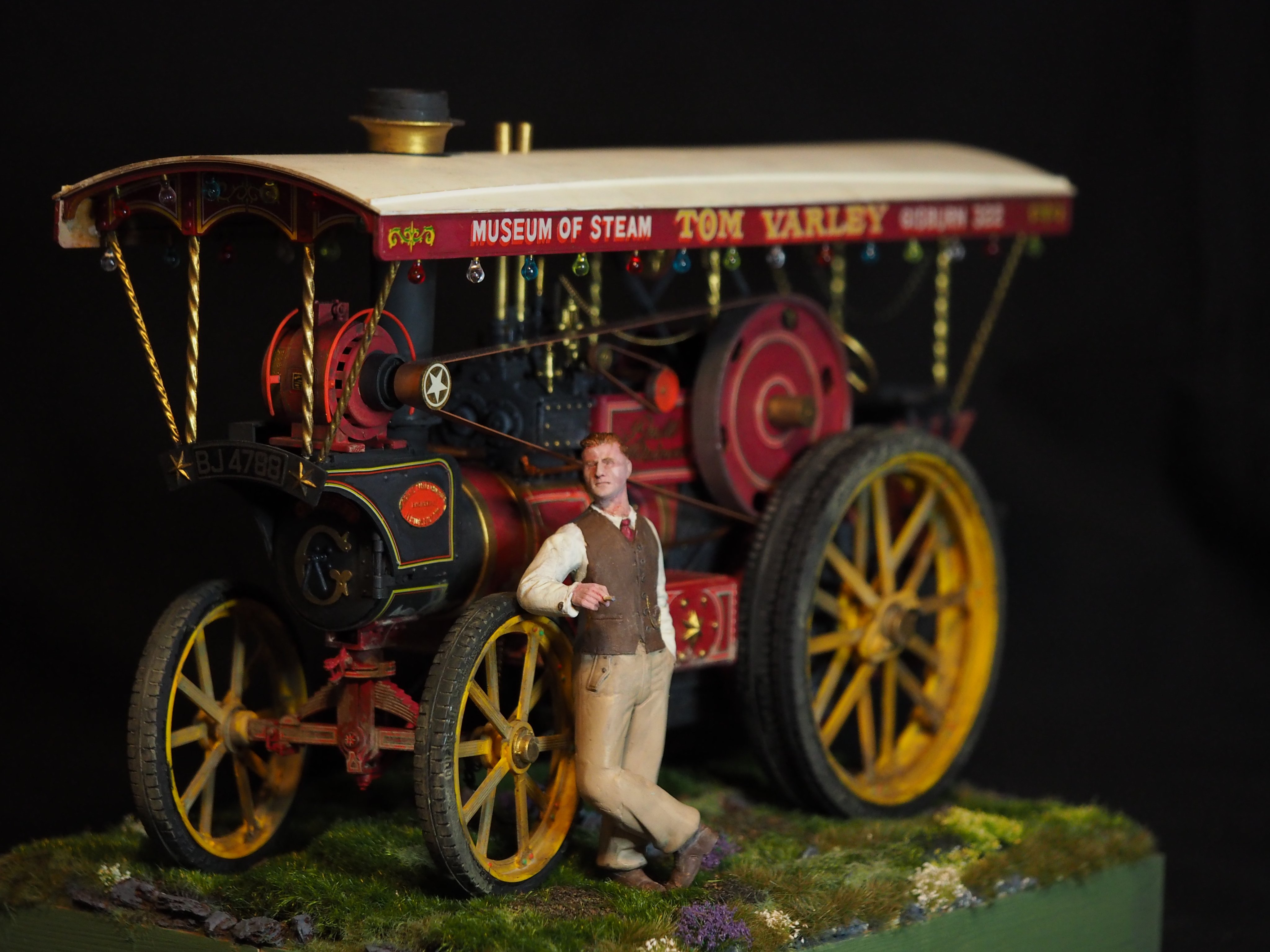 バンダイ クラシックカーコレクション 1/16 自動機関自動車