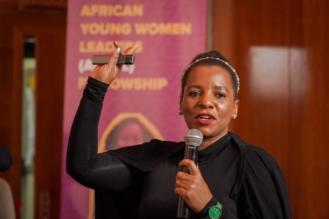 WGYD_Director's tweet photo. I had the honour of addressing the 2nd cohort of the #AfYWL today and reminded them of just how impressive it is that they are  the top 40 out of 5254. That is no small feat and I wish them all the best. 

The future is truly young and female #AfricanWomenLead #1mNextLevel https://t.co/qh3VE4nMby