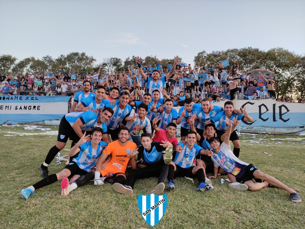 ¡Buen día familia Albiceleste! 💙🥳

¡Sigamos así, abrazados a la ilusión! 🙌🏻💙