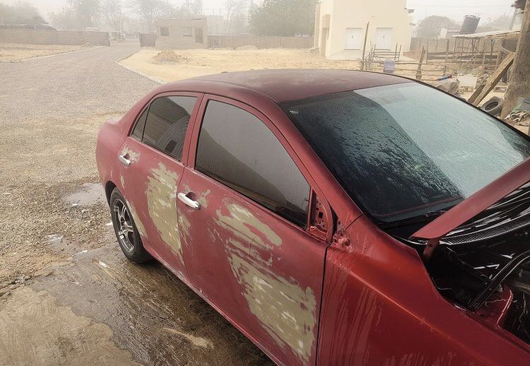 PremiumPaints's tweet photo. Here’s a before/after paint job on a 2011 Toyota Corolla model. https://t.co/w9vDUeK6px