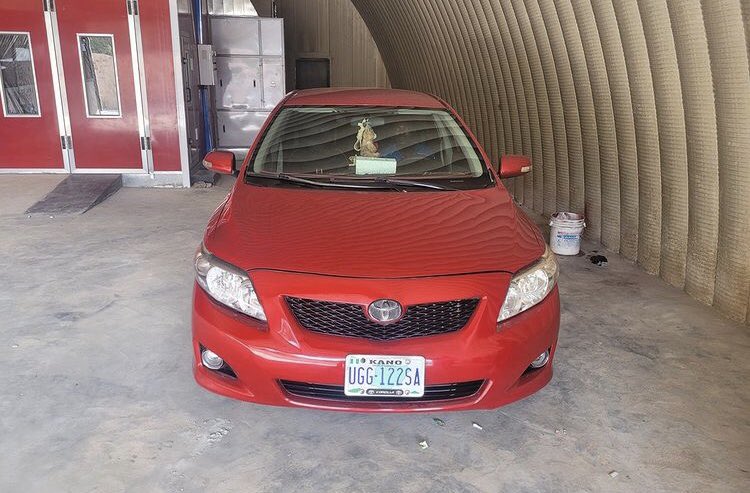 PremiumPaints's tweet photo. Here’s a before/after paint job on a 2011 Toyota Corolla model. https://t.co/w9vDUeK6px