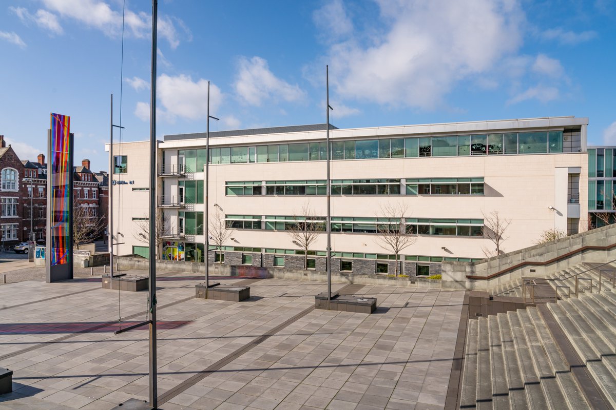 LSPsocials's tweet photo. Whether you’re looking to take the initial step from box room to #coworking space or are expanding to a suite of #offices, our spaces can flex to suit all business needs. Speak to the LSP team today:
📞0151 268 6837
📨enquiries@liverpoolsciencepark.co.uk
📲https://t.co/8TXZs26Ws9 https://t.co/J9z06AV3zZ