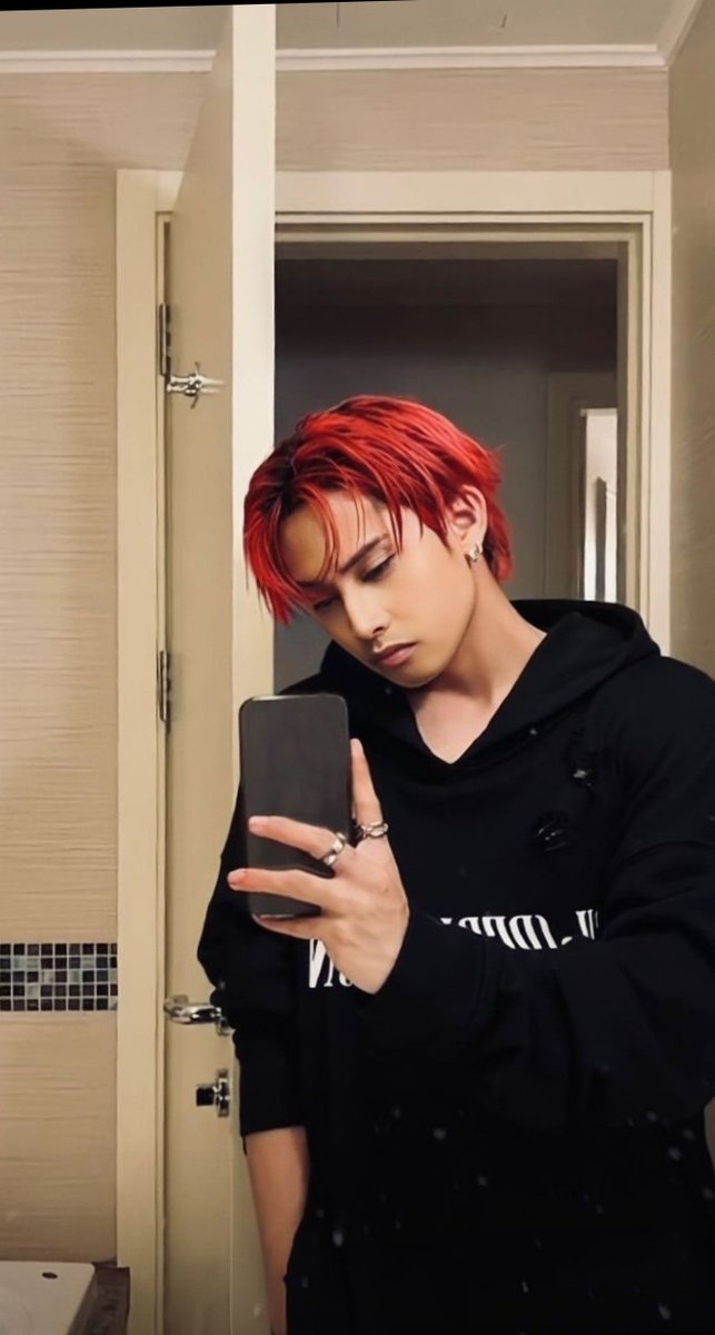 @loyalistkayKen <a href="/SB19Official/">SB19 Official</a> welcome sa Poultry, fellow sisiw! 💙

<a href="/SB19Official/">SB19 Official</a> #SB19
#STANWORLD 

#Bazinga_SB19 is my hype song!