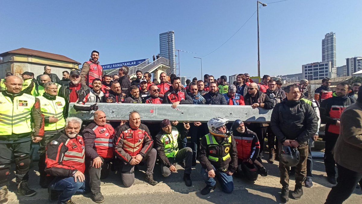 Türkiye Motosiklet Platformu (@tmplatformu) on Twitter photo Yıllardır sürdürdüğümüz motosikletçi dostu bariyer mücadelesinin karşılığını almaya İstanbul 7. bölge ile devam ediyoruz. Emeği geçen herkese teşekkür ederiz.
<a href="/istanbulbld/">İstanbul Büyükşehir Belediyesi</a> <a href="/ibb_yolbakim/">İBB Yol Bakım</a> <a href="/dhainternet/">Demirören Haber Ajansı</a> <a href="/ibbtvcanli/">İBBTV</a>
#motosiklet #güvenlisürüş #motorcudostubariyer Yıllardır sürdürdüğümüz motosikletçi dostu bariyer mücadelesinin karşılığını almaya İstanbul 7. bölge ile devam ediyoruz. Emeği geçen herkese teşekkür ederiz.
<a href="/istanbulbld/">İstanbul Büyükşehir Belediyesi</a> <a href="/ibb_yolbakim/">İBB Yol Bakım</a> <a href="/dhainternet/">Demirören Haber Ajansı</a> <a href="/ibbtvcanli/">İBBTV</a>
#motosiklet #güvenlisürüş #motorcudostubariyer
