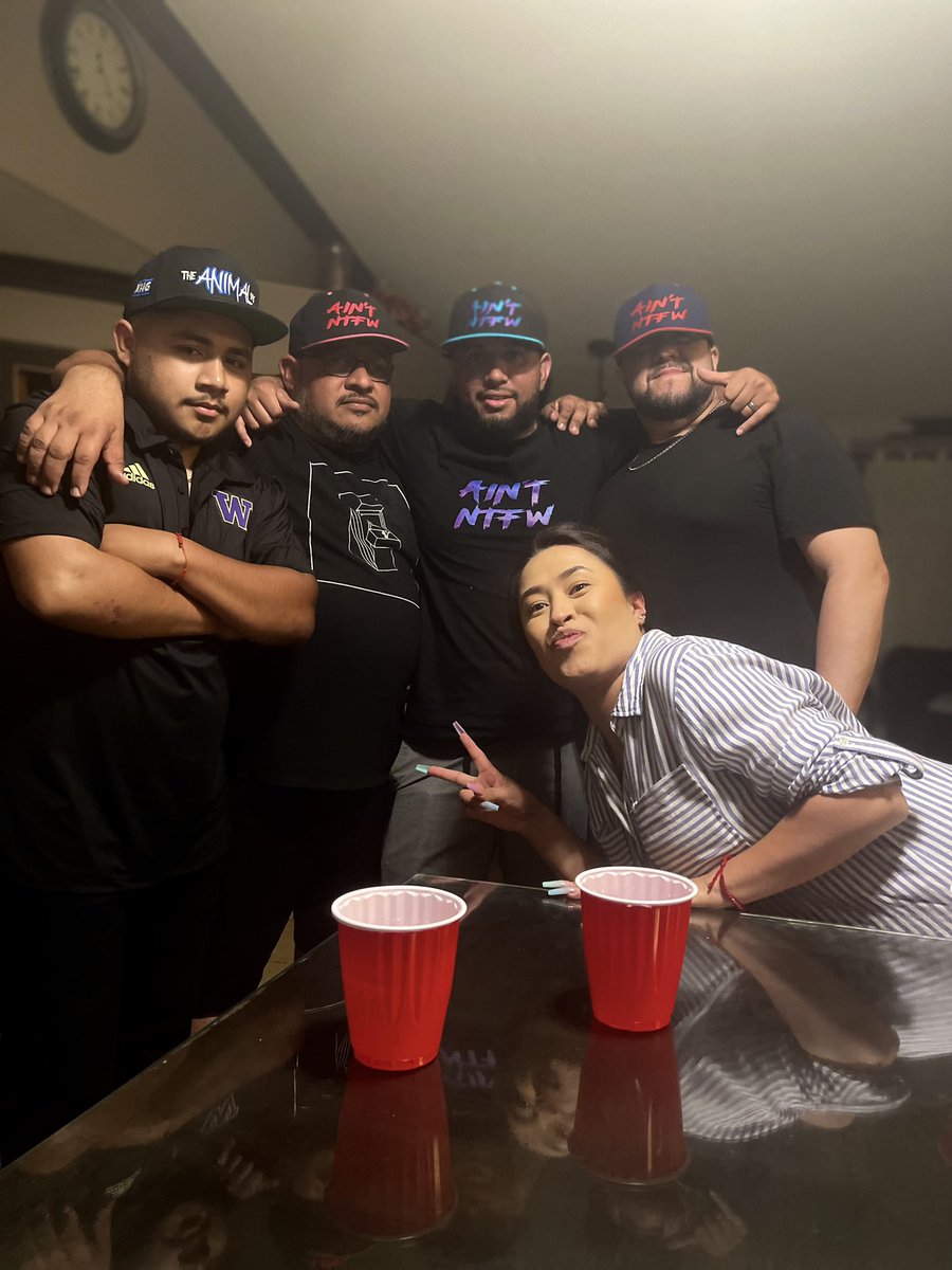 TopTierManny25's tweet photo. #ANIMANNY AINT NTFW!!!!!! BPSQUAD WHERE THE FUCK WE AT!?!?!?!? https://t.co/WSkMhsaFQF