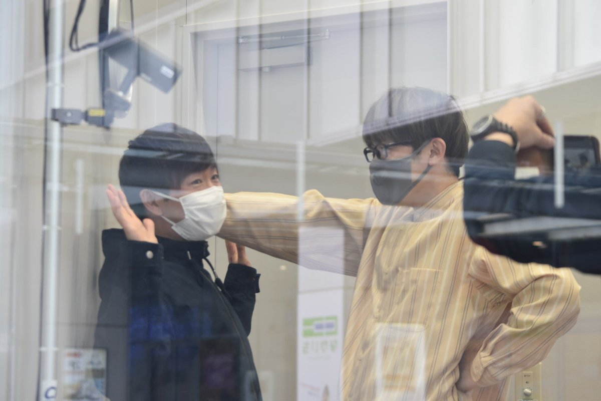 kai0329akita's tweet photo. 月曜rugmix、見学行ってきました!
代打ラスト回ということで今日はゲストさん多め✨
改めてササキさんの人脈の多さ、トークの引き出しの凄さに圧倒された回でした😆🎵
来週はーちゃん復帰!駆けつけねば🏃
#ねじ
#ササキユーキ
#MatingRhythm
#長谷川瞬
#ちぇす
#mixafm
#fmakita
#エリアなかいち https://t.co/9CTJK0yLNb