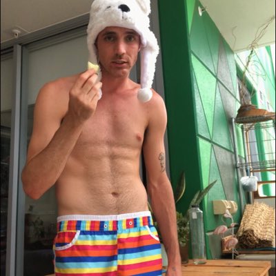 St Twink tweet media