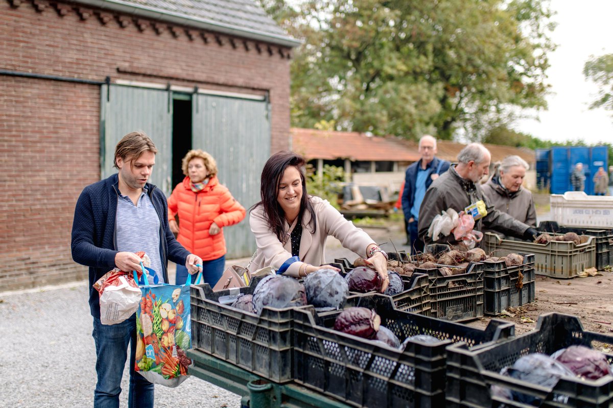 Aardpeer, samen voor grond tweet media