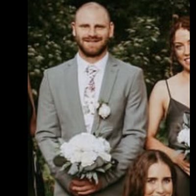Kris Neil tweet media