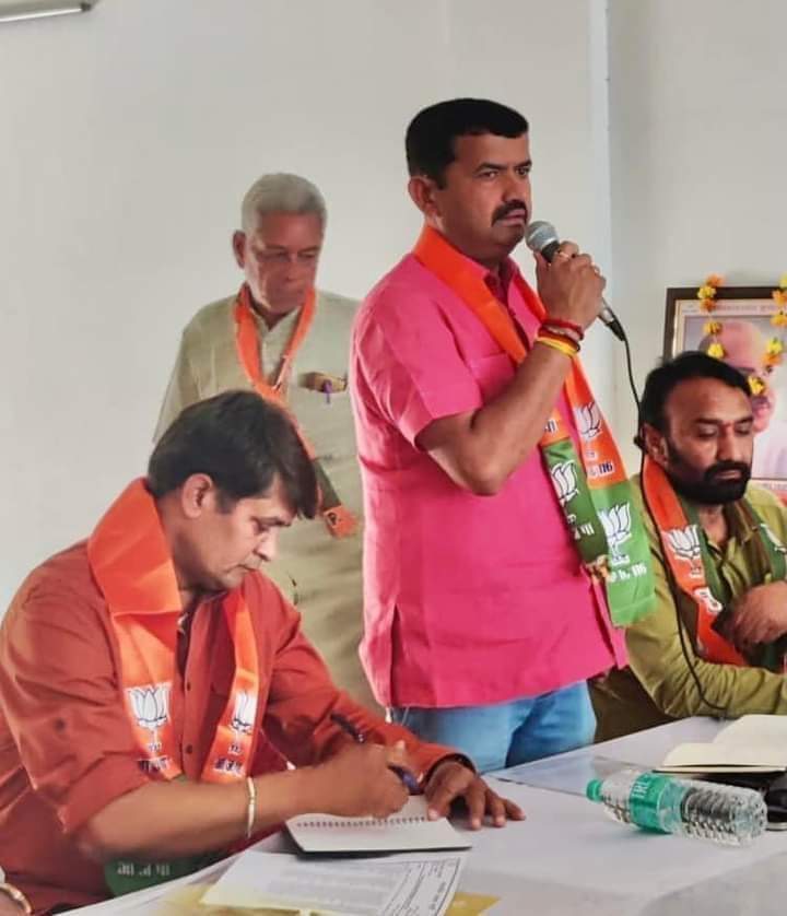 1593S's tweet photo. भाजपा राजस्थान के प्रदेश मंत्री श्री श्रवण सिंह जी बगड़ी को जन्मदिवस की हार्दिक शुभकामनाएं बधाई
BJP Rajasthan
#sharwanbagadi 
#bjprajasthan https://t.co/MPVsR1zwrJ