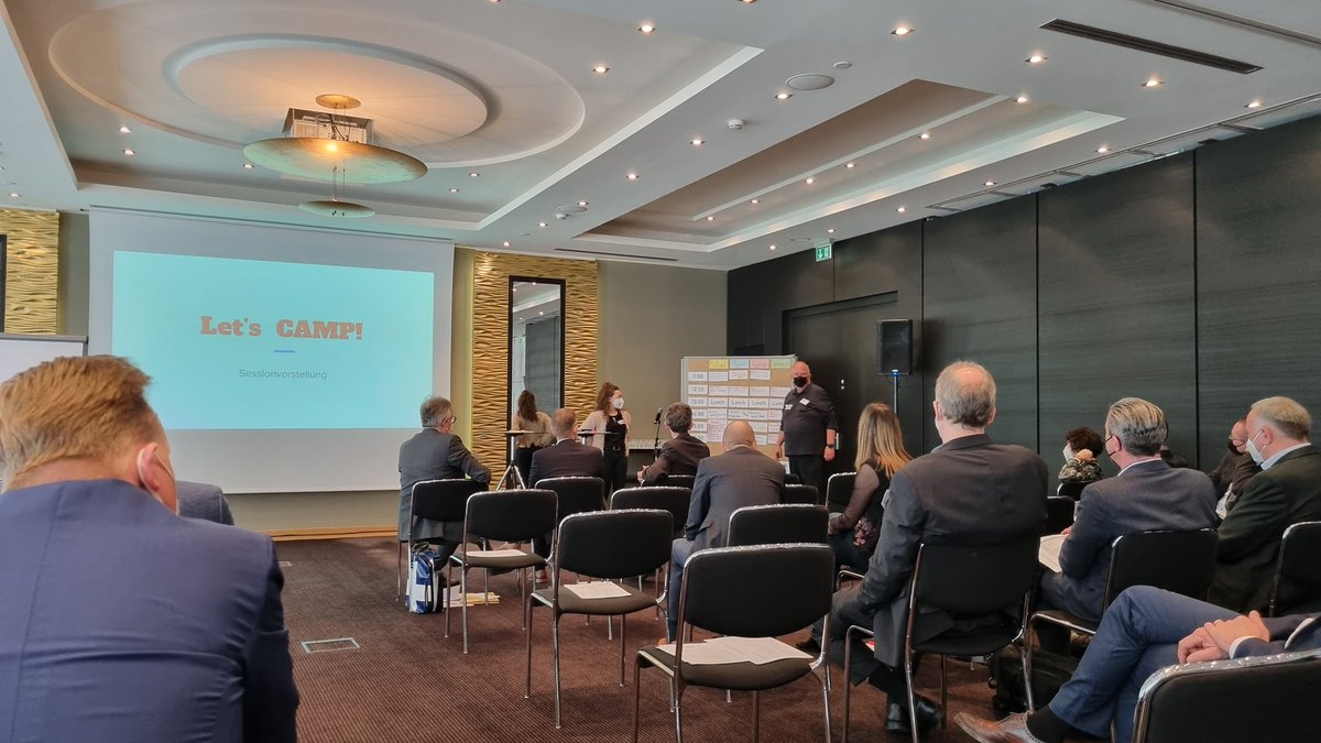 womanrunmad tweet media