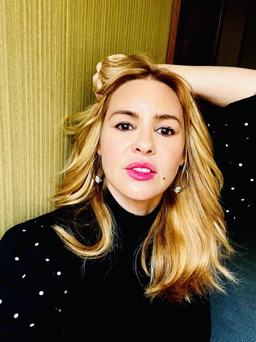 Olivia d'Abo tweet media