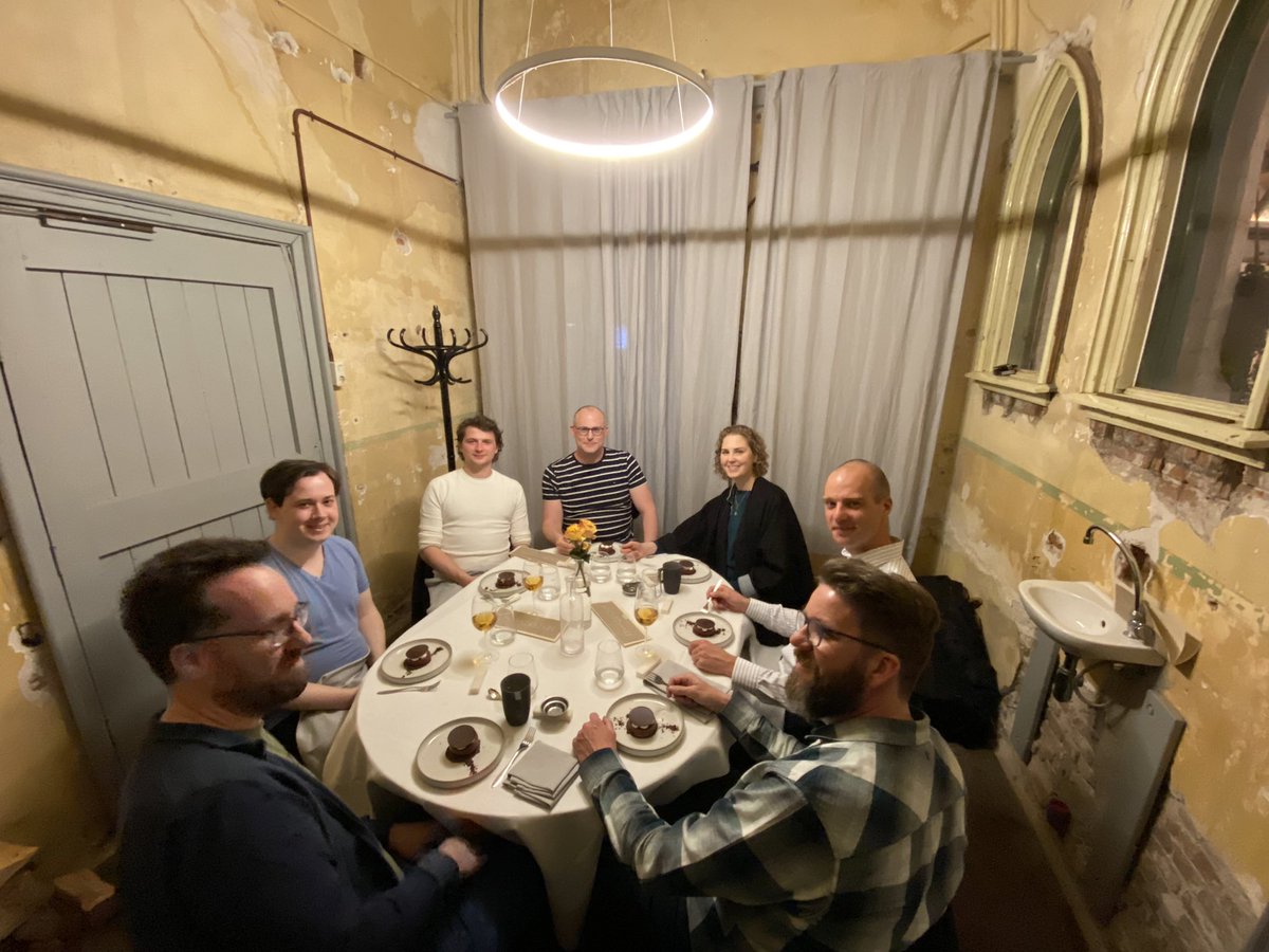Yoink celebrates it’s two years’ existence. We went dining at Restaurant Kasvio in Utrecht and enjoyed a long overdue evening together! Next year we won’t fit in this room! 😅