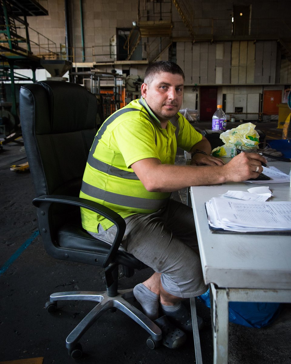 Andrius, polyethylene rolling machine operator at his station.

Unpublished #archive #photographs from my LDPE (Low-density polyethylene) #project about #plastic waste #recycling processes and people behind them.