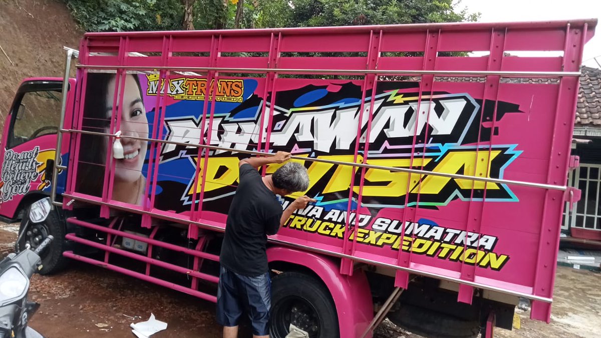 Sunarso1217's tweet photo. Terima pemasangan sticker..info wa 081391510466 https://t.co/mjR3BZEkxd