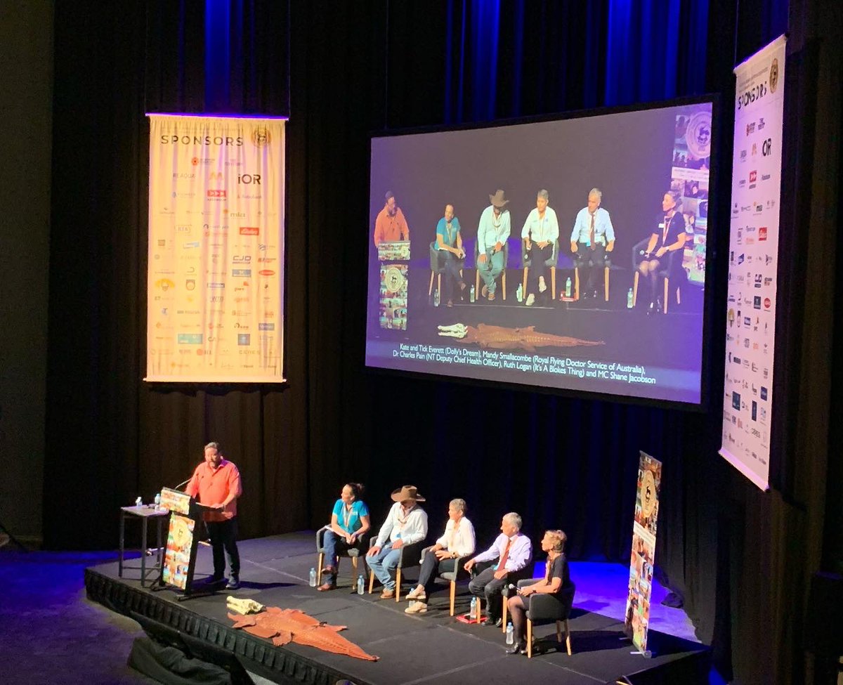 rftte's tweet image. Another great panel discussion… Health, hosted by a very entertaining @ShaneJacobson … difficult not to shed a tear listening to Tik Everett @dollysdream_aus + excellent advice from Ruth #Itsablokething discussing PSA blood testing for prostate cancer prevention #ntca2022