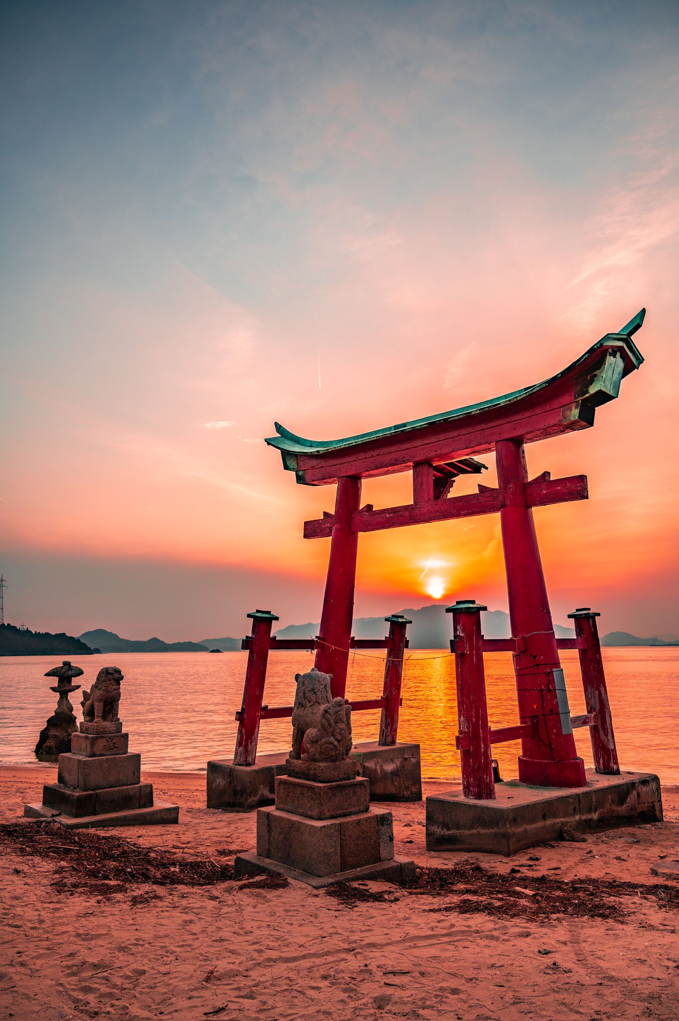 Shun 尾道にある厳島神社の大鳥居からの景色 T Co Pqbauivxjf Twitter Shun 尾道にある厳島神社の大鳥居からの景色 T Co Pqbauivxjf Twitter