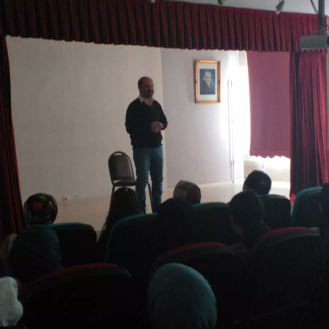 Sınav kaygısı ve motivasyon ile alakalı vermiş olduğu seminerden  dolayı Murat YETİŞİR hocamıza teşekkür ederiz...