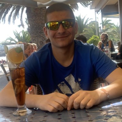 bighall9's tweet photo. #NewProfilePic https://t.co/T1LpHzGkL9