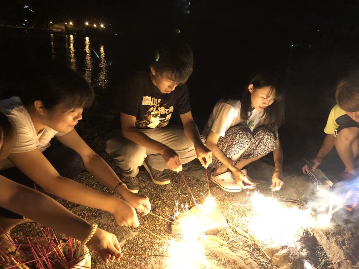 Zealous_GU's tweet photo. 活動紹介
〜夏合宿〜

夏休みには海の近くに夏合宿に行きます！！ 野球とは少々おさらばして、夏っぽいことをしてたくさんの思い出を作ります！！🍉🌴
Zealousに入って素敵な思い出作りませんか？✨ 
#春から学習院 https://t.co/Es5T3jAYoJ