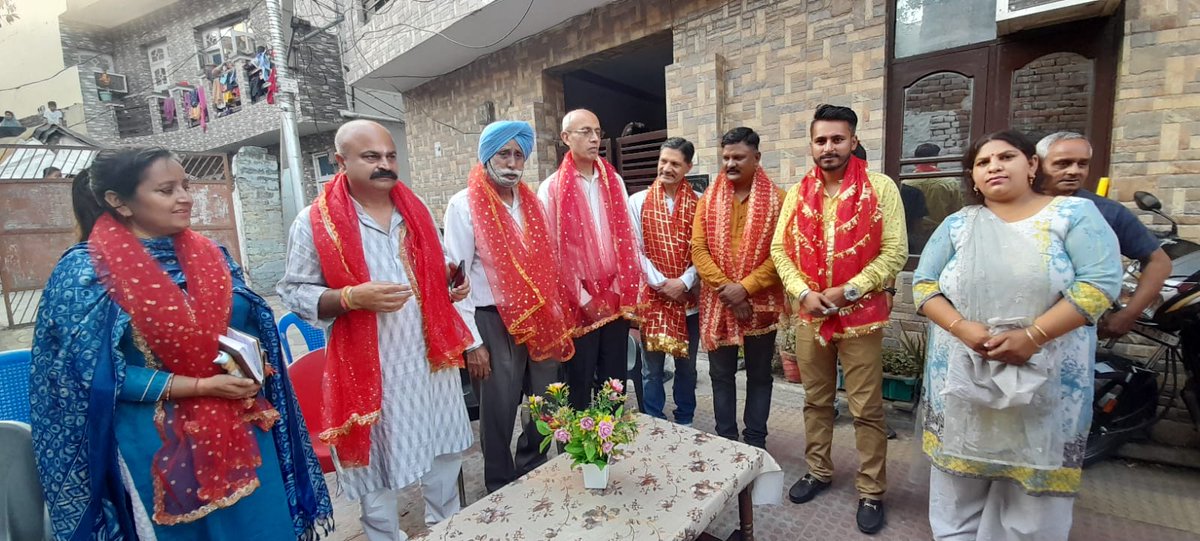 AnjuDogra18's tweet photo. #BoothSamparkAbhiyaan
#ConstituencyJammuEast
#Ward19
#Booth80 https://t.co/pVzxIdcSzR