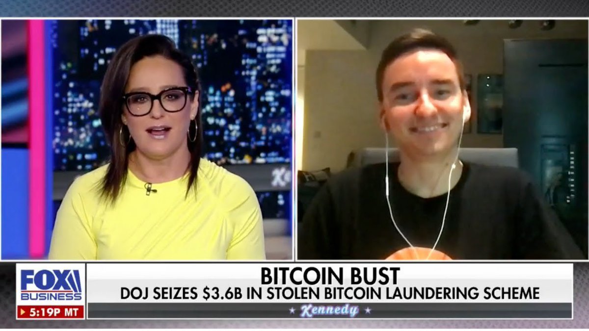 LegalgirlM's tweet photo. #themoon#crypto#bitcoin#foxnews https://t.co/DM0Bnwtmn5