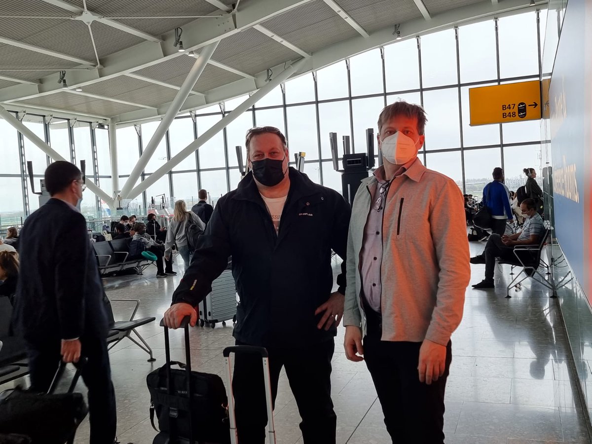 👋 Meet us at MODEX 2022! 👋

Behind the scenes photos just before the expo begins. Our Cimcorpers are arriving and the booth is getting final check ups. Are you coming to Modex?

#MODEX2022 
#cimcorpers
#meetus