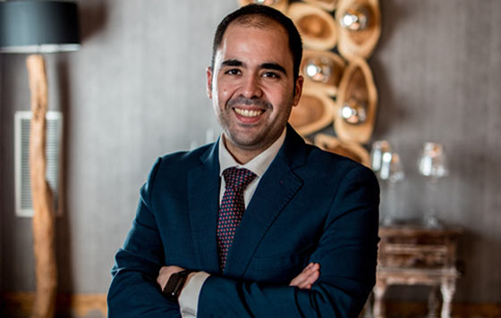 Carlos Cañas se hace con el premio a mejor #sumiller de Castilla-La Mancha - tecnovino.com/carlos-canas-s…  <a href="/sumilleresCLM/">Sumilleres CLM</a> <a href="/EssentiaRest/">Essentia Restaurante</a> <a href="/UAESsumilleres/">UAES</a> #mejorsumillerdeCastillaLaMancha #vino
