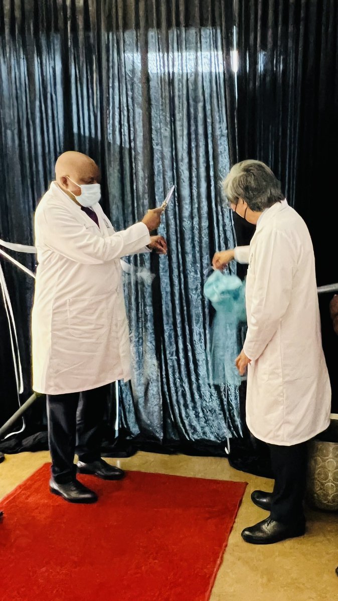 DrPatrick's tweet photo. Ribbon-cutting ceremony to mark the start of the vaccine manufacturing facility by NantBotswana. @Bihbw @OfficialMasisi #botswana https://t.co/FxQsd0OE3N