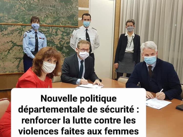 TOUZETalexandre's tweet photo. Vote à l’unanimité du schéma directeur de #sécurité, prévention des violences et de la délinquance #Essonne:
✅ @CDEssonne renforce son action contre les violences intrafamiliales : inceste, place des enfants, intervenants sociaux commissariat et gendarmerie, etc.
#DirectCD91 https://t.co/YZWq99Do4D