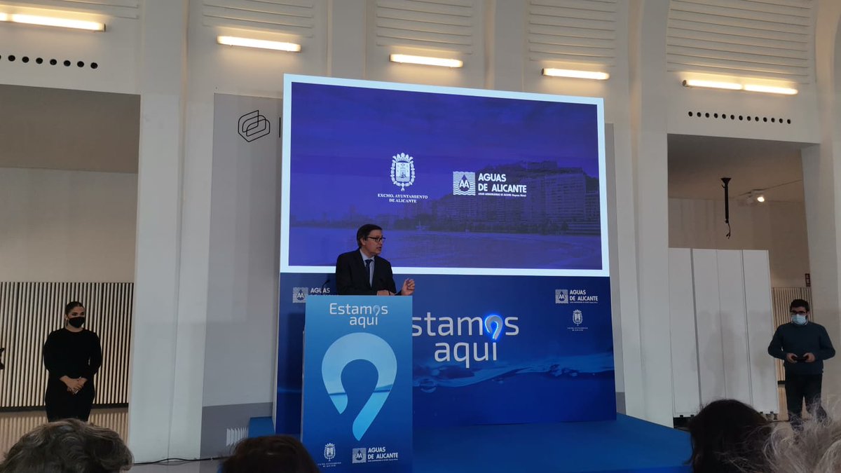 AMAEM_Oficial's tweet photo. "Estamos Aquí" es un mensaje de confianza que evidencia la presencia activa que Aguas de Alicante apuesta por tener en cinco ámbitos: 

✅ Eficiencia y Recursos
✅ Vida Circular
✅ Persona a Persona
✅ Cambio Climático
✅ Las Personas en el Centro

#AguasdeAlicanteEstamosAqui https://t.co/cRrMzqYuQT