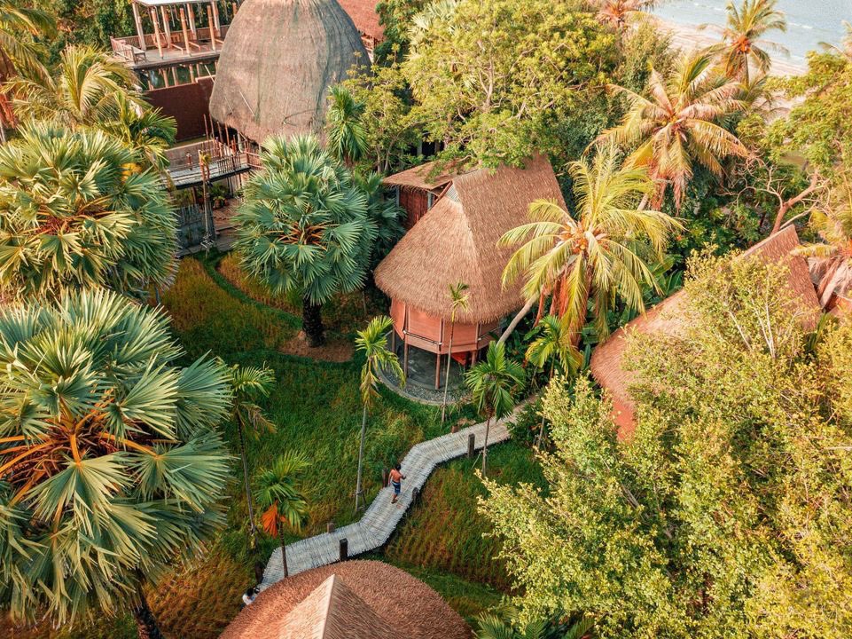 myseasontrip's tweet photo. ที่พักเป็นธรรมชาติติดทะเล บาหลีปราณบุรี นอนฟังเสียงต้นไม้ต้นข้าวกระทบกับ เสียงคลื่นพัดเข้าฝั่ง ฟังแล้วรู้สึกสบายใจ

📍 พิกัด La a natu bad &amp; bakery
https://t.co/WxJw34dWCX

@Review_Thailand @ReviewTourThai 
#ที่พักปราณบุรี #ฤดูที่ฉันเที่ยว https://t.co/pbfby260tx