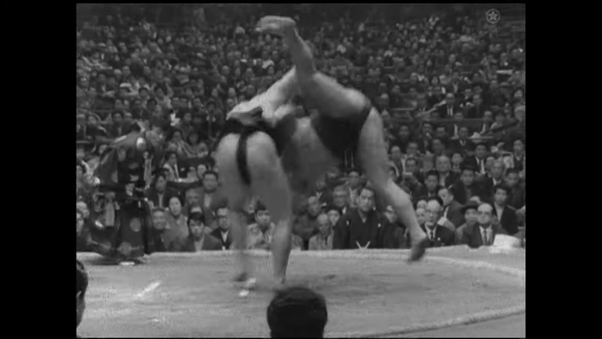 日本相撲ヴィンテージ アーカイブ場所】 昭和45年 三月場所 九日目 前頭4枚目の陸奥嵐は