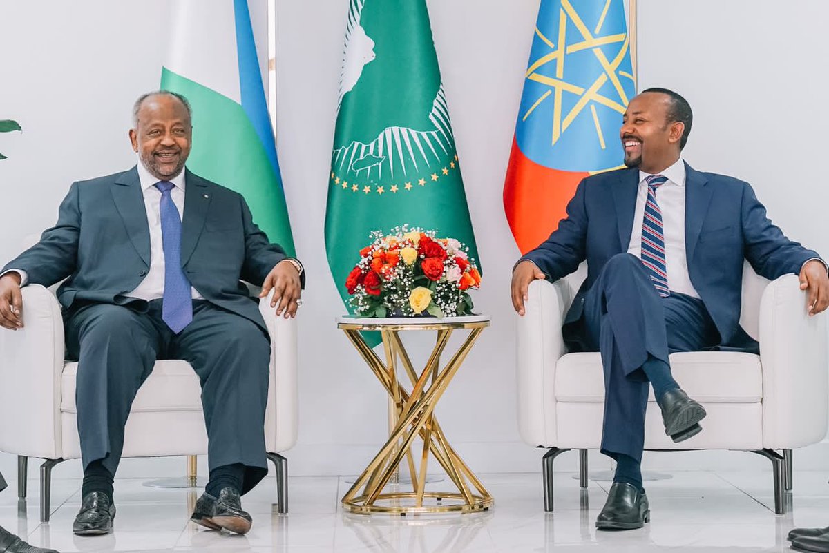AbiyAhmedAli's tweet photo. The ties between our two nations are historical and broad based. It is not only neighborly ties, but familial. President @IsmailOguelleh and I are committed to capitalizing on existing foundations for mutual prosperity. https://t.co/6JzKhuH8Y5