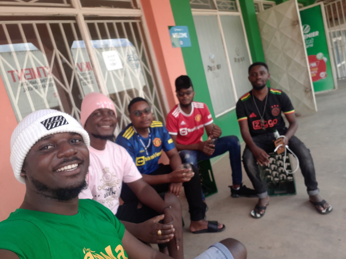 Watkilla's tweet photo. Weekend was ait😊 @JohnStunner265 @GIFTSHABASHABA1 @ReveletBeAst https://t.co/o3syFHQUOy