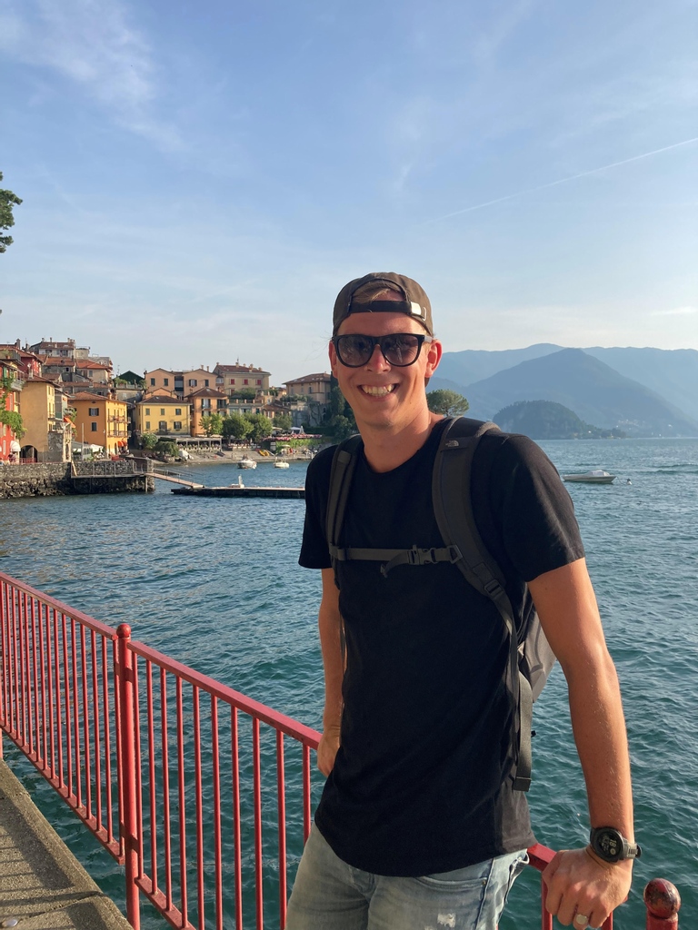 DLB_TEAM128's tweet photo. -𝔼𝕧𝕖𝕟 𝕧𝕠𝕠𝕣𝕤𝕥𝕖𝕝𝕝𝕖𝕟-⁠
Dit is Marcel Kwantes, docent Duits. Hij gaat mee als loper. 
Hij wil zich graag inzetten voor het goed doel en kan zich dan ook helemaal vinden in het motto van de #roparun
Steun jij ons? Doneren kan via. ⁠
https://t.co/gKKDwmHp8w ⁠ https://t.co/lB2YXGrMWU
