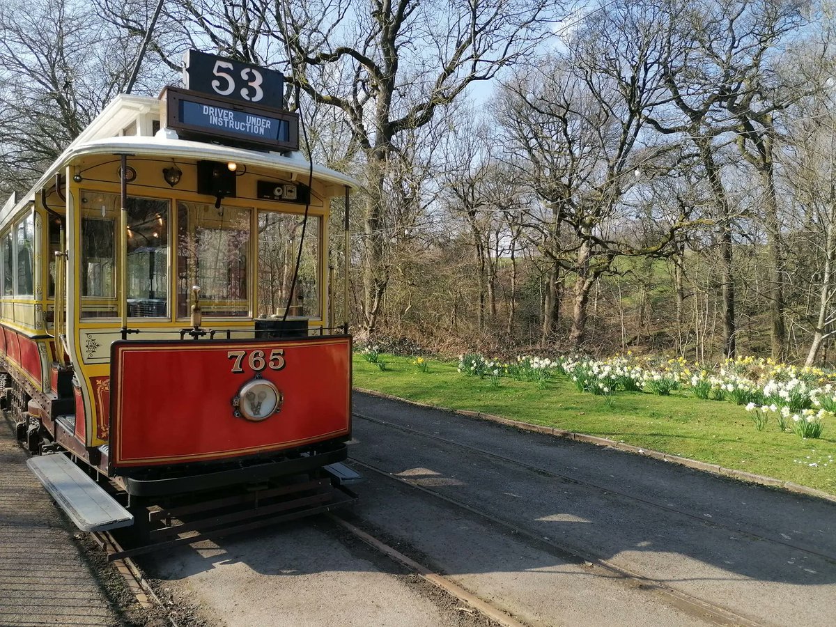 As we approach 3rd April when we reopen our doors to the public once again preparations are accelerated

This weekend saw 765 in use to carry our refreshers &amp; reassessment's for our crews, 765 seen here by the daffodils

For more details of our event visit buff.ly/3urEfgE