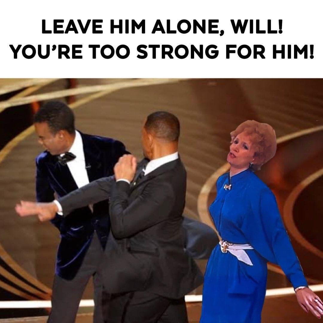 RayeJesy's tweet photo. If you know you know 🤣 #kathandkim #Oscars #WillAndChris #kathdayknight https://t.co/F9JWa7XqMR