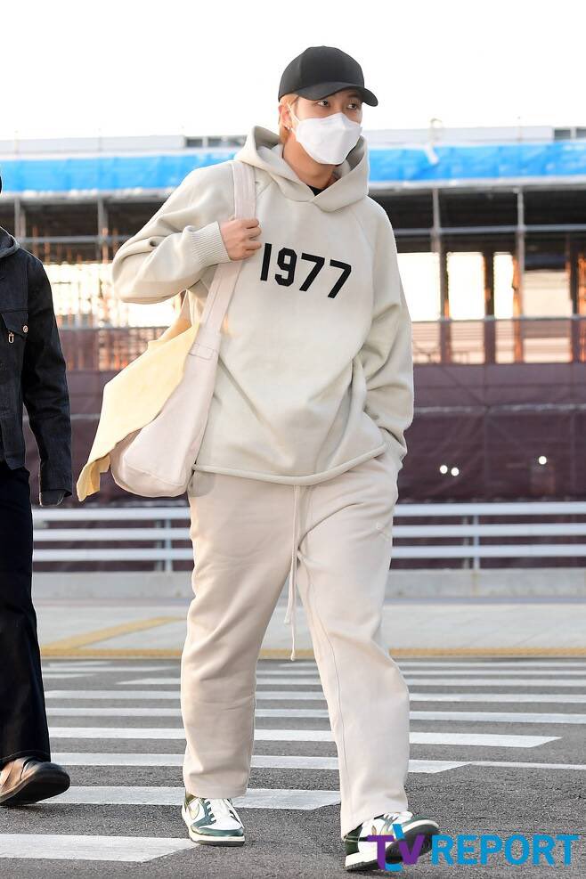 FO7avROakAMr0Un?format=jpg&name=medium