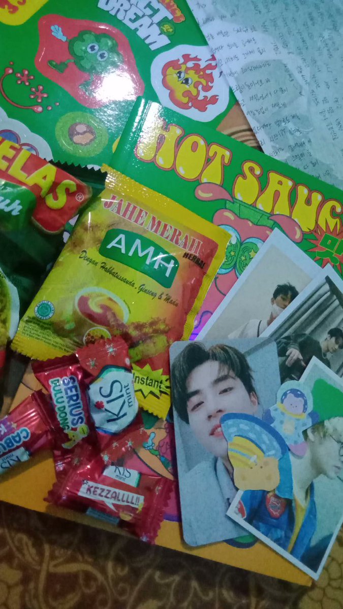 jiejunee's tweet image. yank @makeujii paketnya udh sampe nih, dari kemaren lagi kurang enak tenggorokan eh dikasih jahe merah
pengertian bngtt emang
makasii ya buat Freebies pengertian nya 💓💓