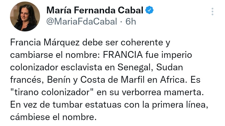 FachoFercho's tweet photo. Dra @MariaFdaCabal, que su hijo no sea de su esposo no me sorprende. Pero no creo que a usted la haya embarazado el Espíritu Santo. Así que, siguiendo su lógica, usted también debería cambiarse el María 😊 https://t.co/wT4mXFGrMJ