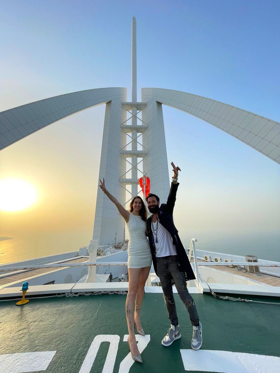 Dubai has seen yet another mind-blowing art project as global artist Sacha Jafri and art visionary Markus Schaefer launch ‘The Art Maze’ on the helipad of the iconic Burj al Arab Jumeirah. #art #dubaiart <a href="/SlavaNoor/">Slava Noor</a> <a href="/BurjAlArab/">Burj Al Arab</a>