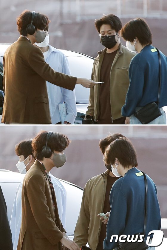 off_dbqp's tweet photo. สนามบินวันนี้...ค่ะ 😳💖 #taegi #vga https://t.co/cIfYFGJ2xQ