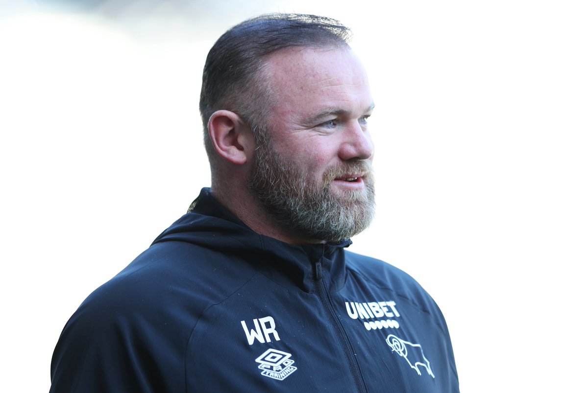 FabrizioRomano's tweet photo. Wayne Rooney tells The Sun: “I got offered the interview for the Everton job, but I want to be Manchester United manager”. 🔴 #MUFC

“I know I am not ready now but I have to plan everything I do to make sure one day it will happen”, he added via @utdreport. https://t.co/0SNbD6VZ69