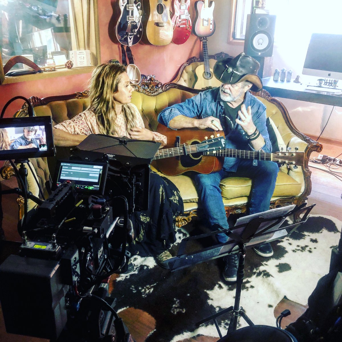 Kasey and Bill Chambers on the set of SLIM &amp; I. Exclusive to Backbeat from Thursday March 31st loom.ly/nJ-X6ZQ 
#countrymusic #billchambers #kaseychambers #musicdoc #ontheset #livingofftheland #slimdusty