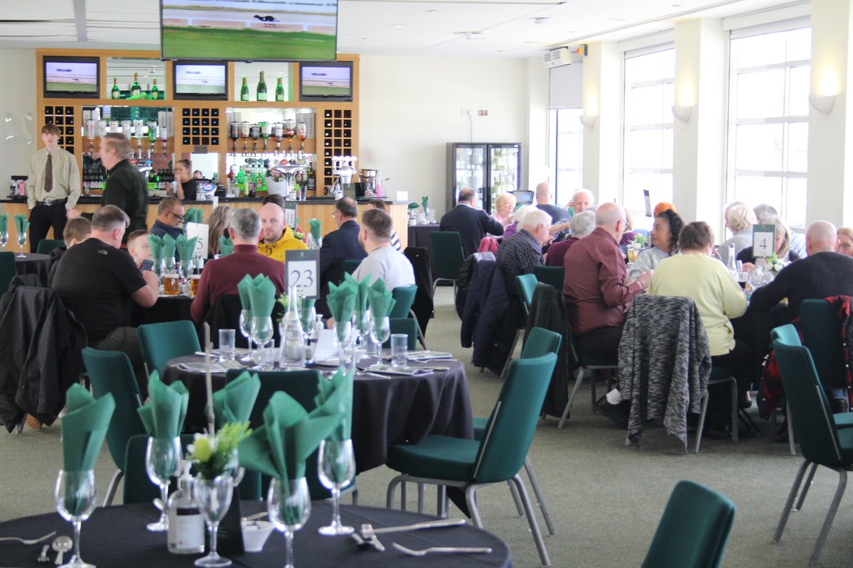 Towcester Racecourse tweet media