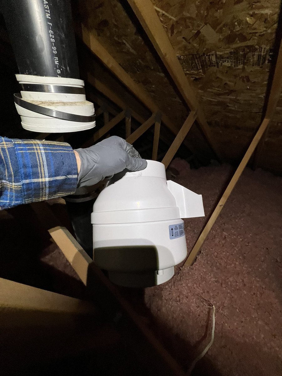 MCSBuild's tweet image. Replacing #radon mitigation system in #residential #attic #house 🏡 #radonmitigation #system #broomfieldcolorado