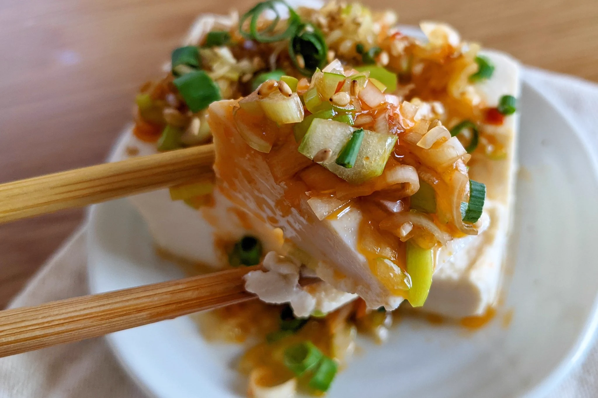 混ぜて、かければ出来上がり？！簡単なのにとっても美味しそうな「お豆腐」レシピ！