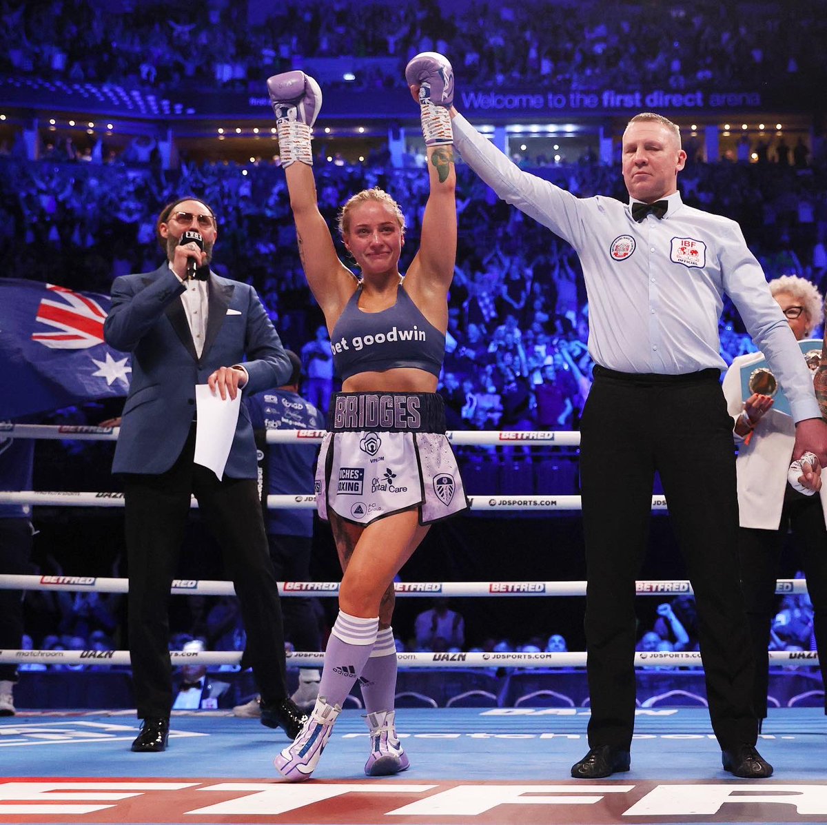 Blonde Bomber 🥊💁🏼‍♀️ tweet media