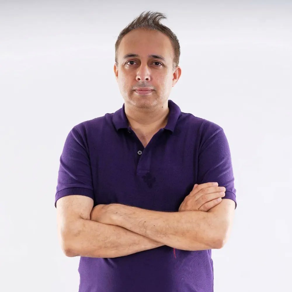 RelianceEnt's tweet image. Reliance Entertainment teams up with Namit Sharma to form "Dreamers &amp;amp; Doers Co.", a premium content studio to deliver exciting and new-age content to audiences.
Media Release: bit.ly/DreamersAndDoe…
 @Namitishere